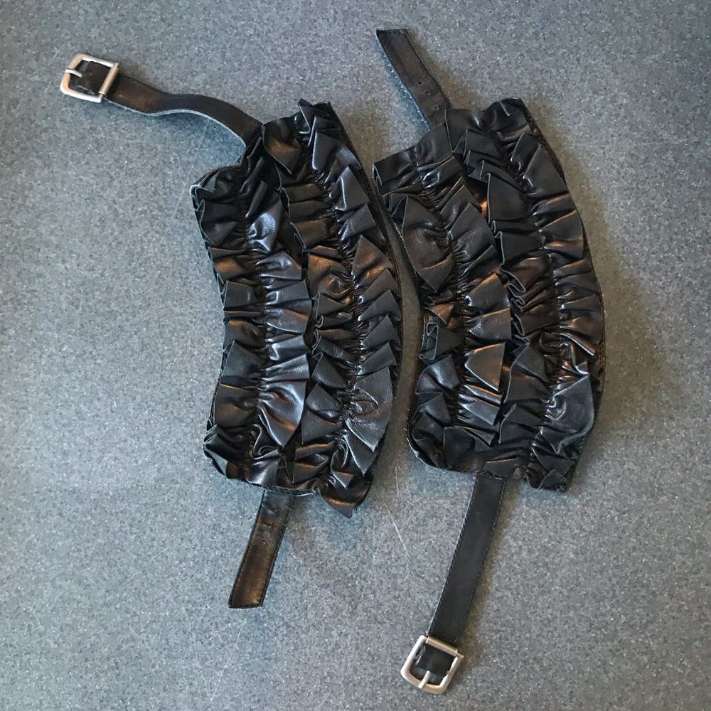 Two Leather Ruffle Boot Accessories - Picture 3 of 4
